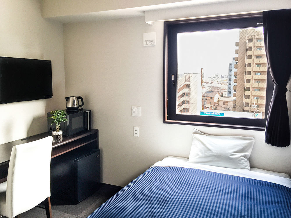 Hotel Livemax Kasai Ekimae Tokyo Dış mekan fotoğraf